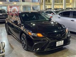 تۆیۆتا کامری